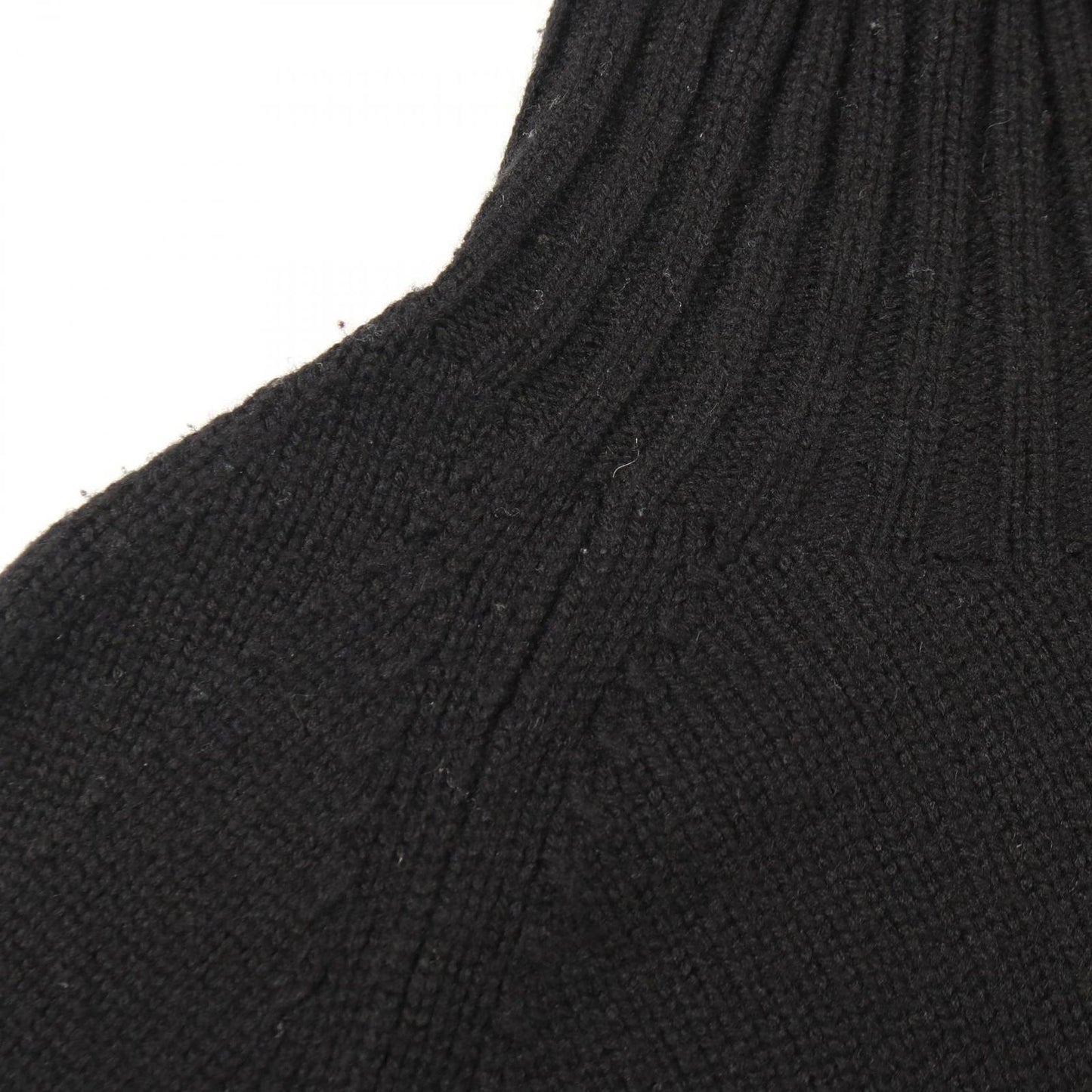 Max Mara Knit Turtleneck BK Wool Cashmere Sweater — view 9