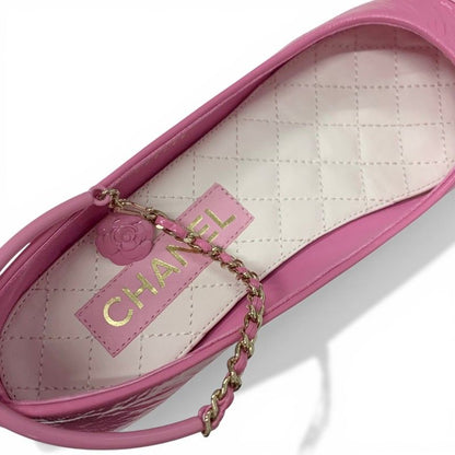 Chanel Flat Shoes Leather Pink Gold CC Logo Camellia Chain Strap Processing — view 7