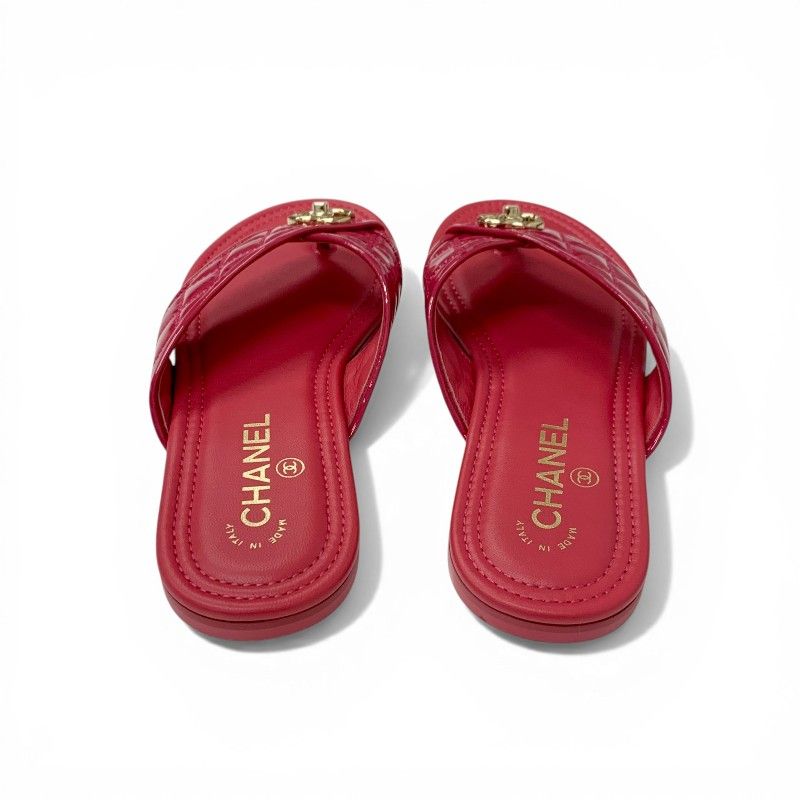 Chanel Sandals Shoes Patent Pink Gold CC Logo Quilted Thong Flat — view 5