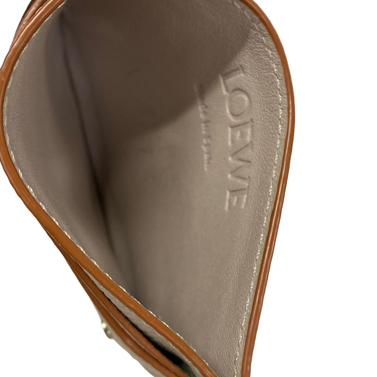 Loewe Card Case Anagram Plain Holder Beige Leather — view 3