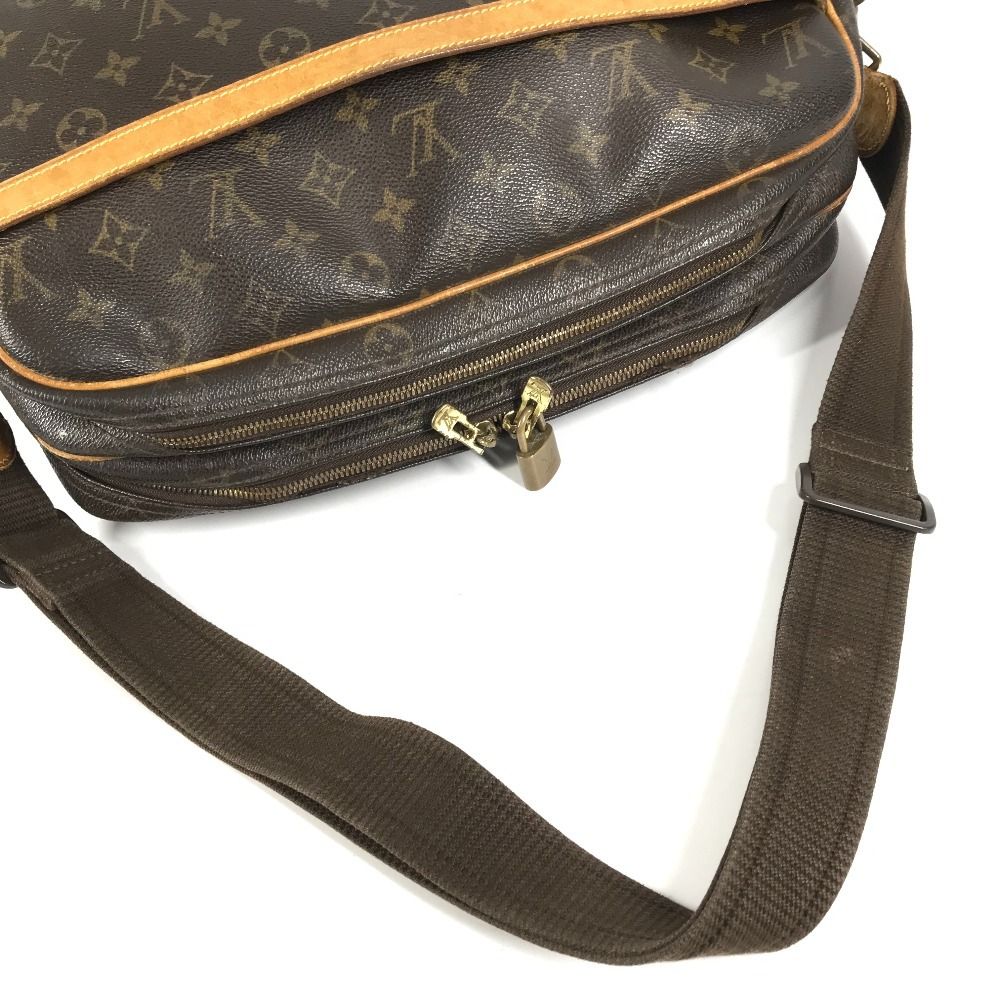 Louis Vuitton Shoulder Bag Reporter GM Monogram Canvas Brown — view 5