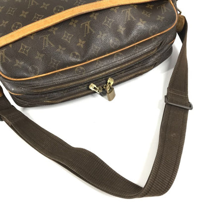 Louis Vuitton Shoulder Bag Reporter GM Monogram Canvas Brown — view 5