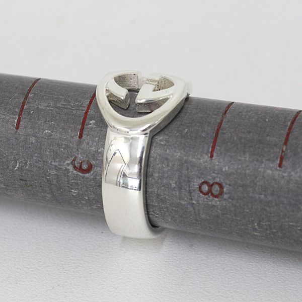 Gucci Interlocking Ring Silver Polished