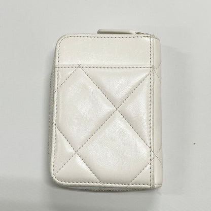 Chanel Coin Case 19 Lambskin Ivory — view 2