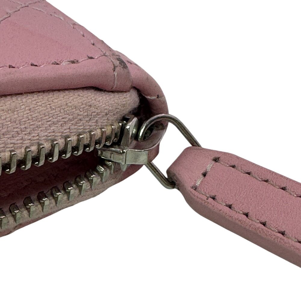 Chanel Fragment Case Quilted Leather Card Pink — view 7