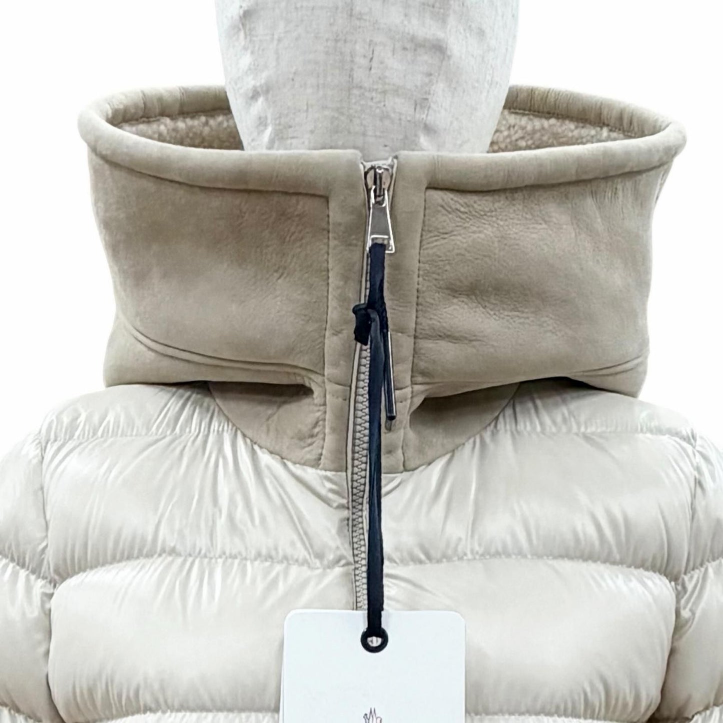 Moncler Guichard Logo Patch Lambskin Contrast Down Jacket Beige 1 — view 4