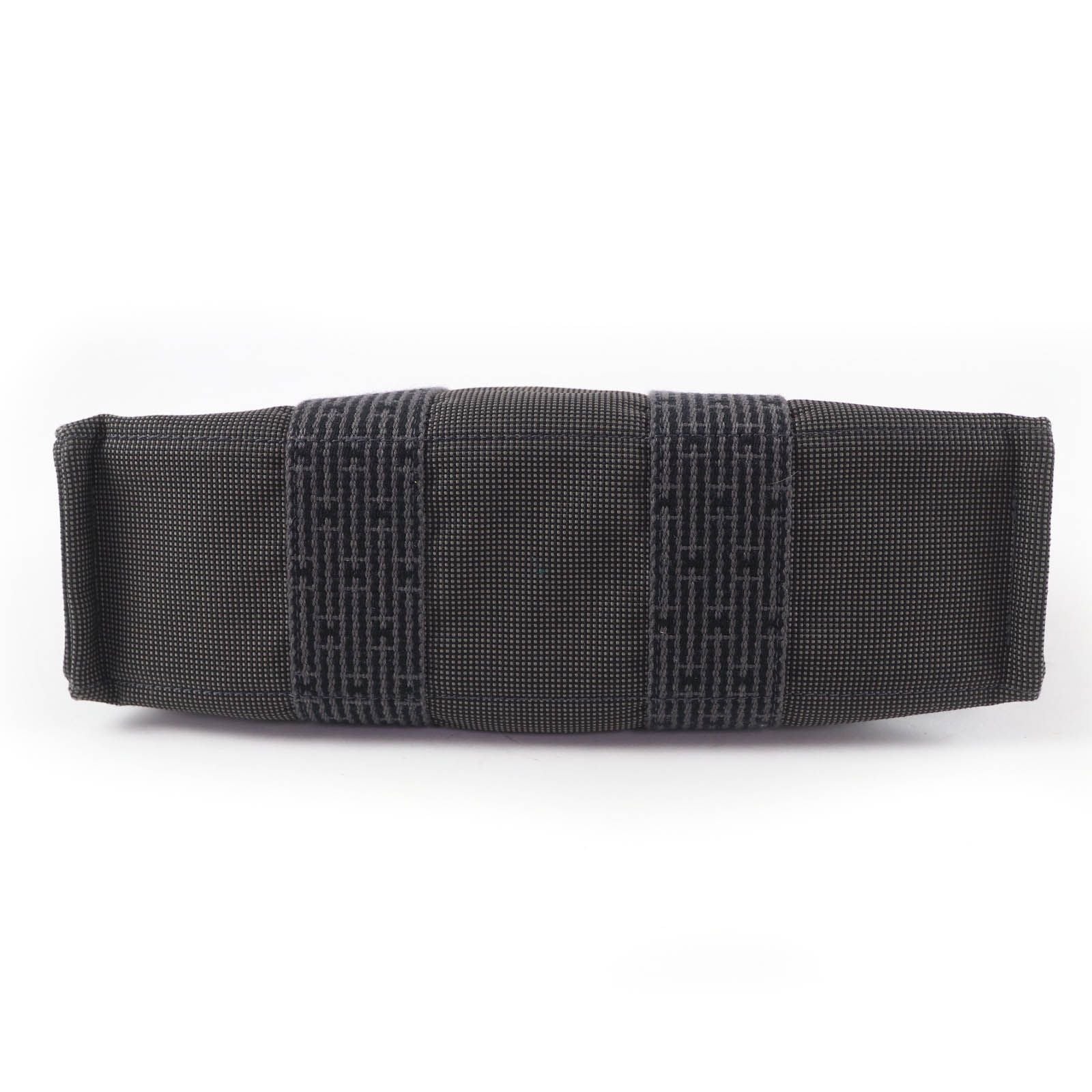Hermes Her Line PM Key with Cadena Series Canvas Tote Gray — view 3