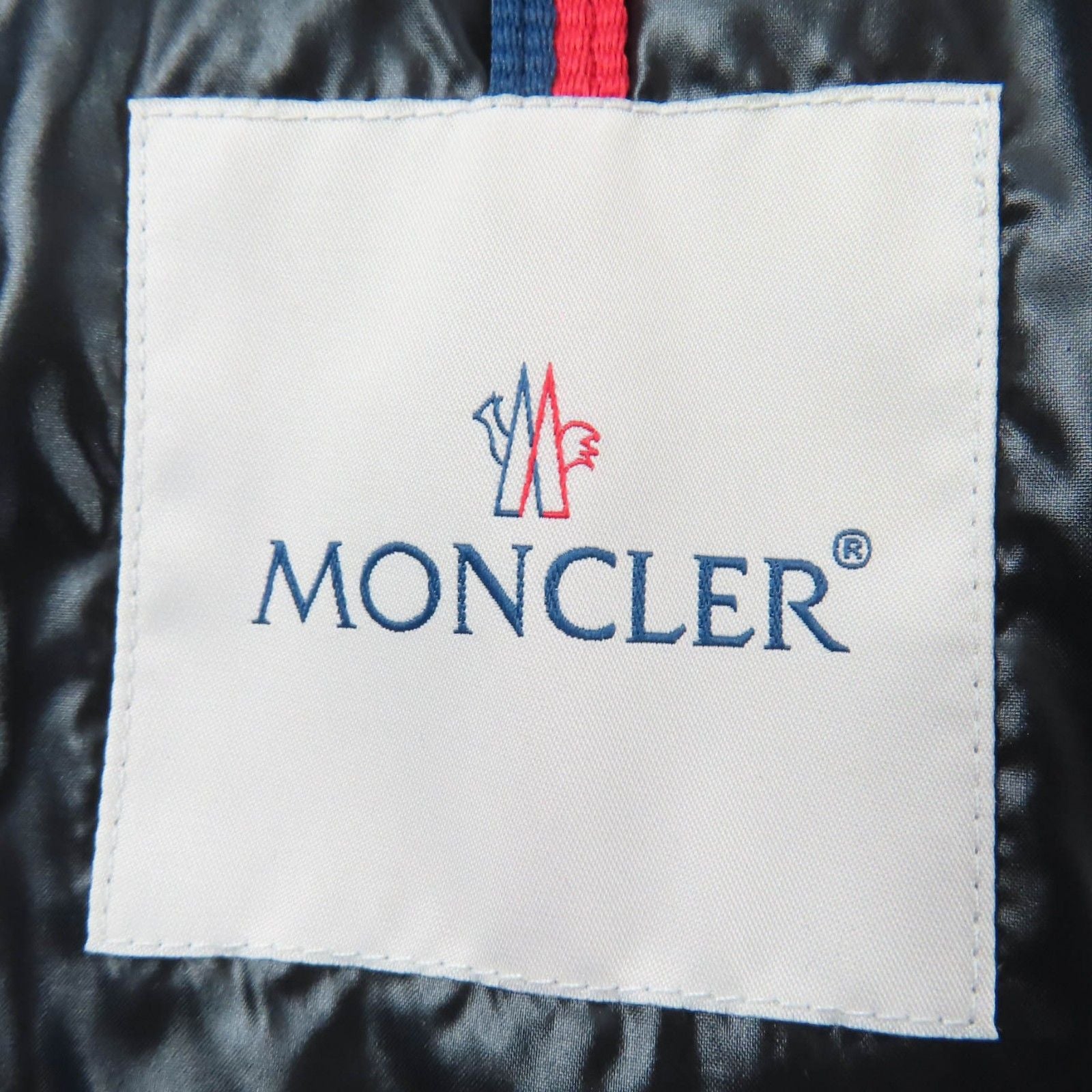 Moncler Sangatte Logo Patch Zip Up Jacket Black 3 — view 8