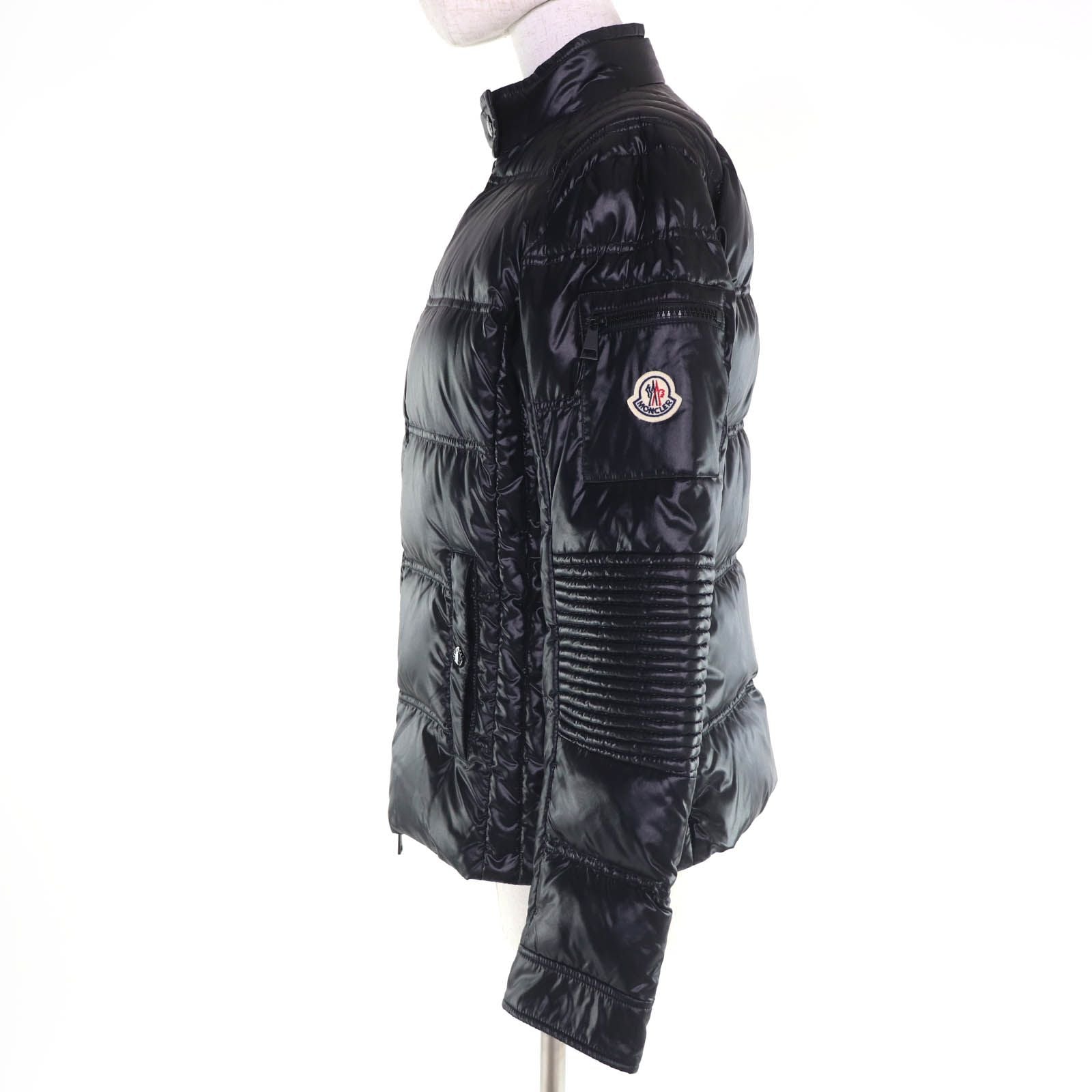 Moncler Sangatte Logo Patch Zip Up Jacket Black 3 — view 2