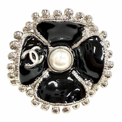 Chanel Camellia Pearl CC Logo Earrings Black Silver — view 5