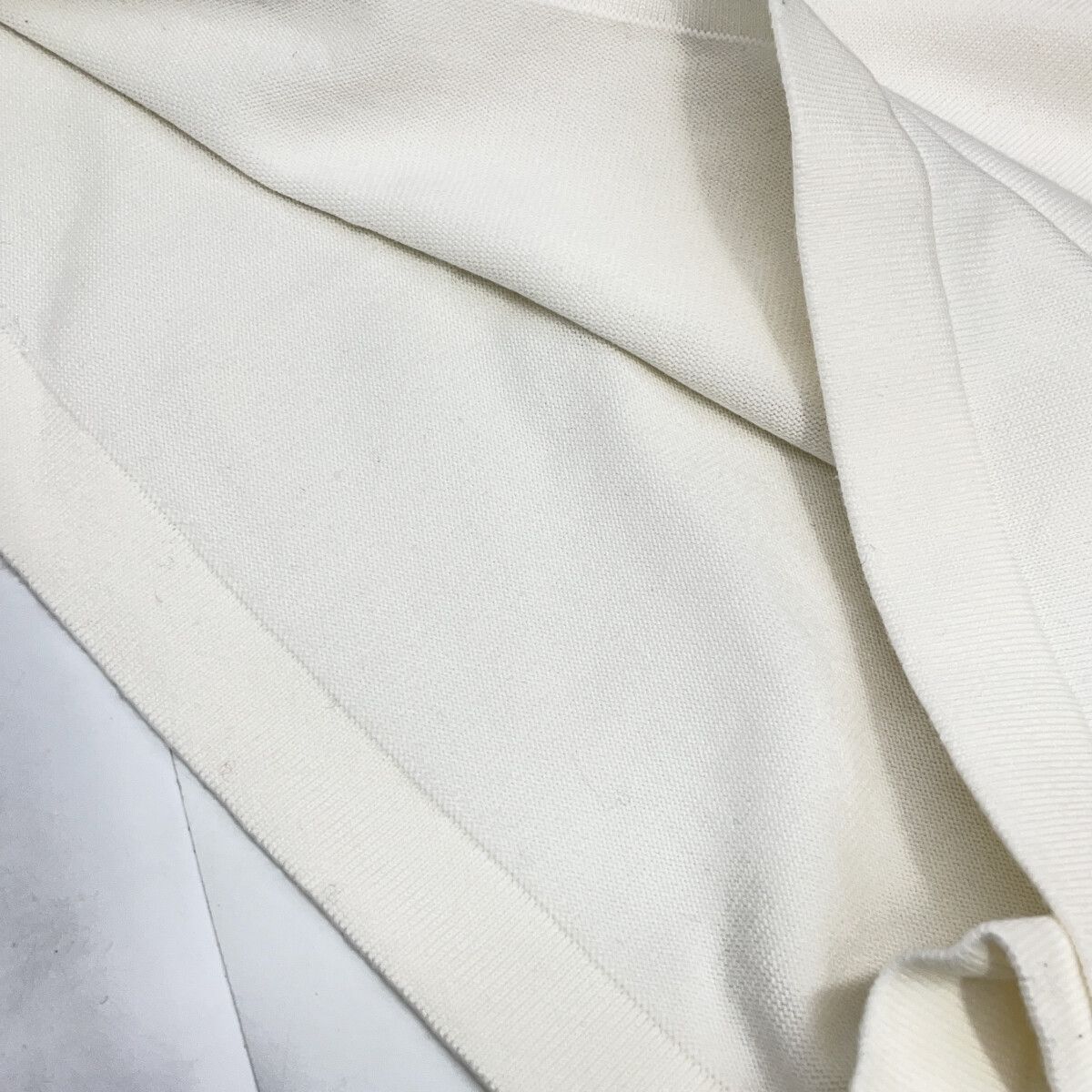 Louis Vuitton White Hook Detail Signature Short Sleeve Knit Unknown Sweater — view 7