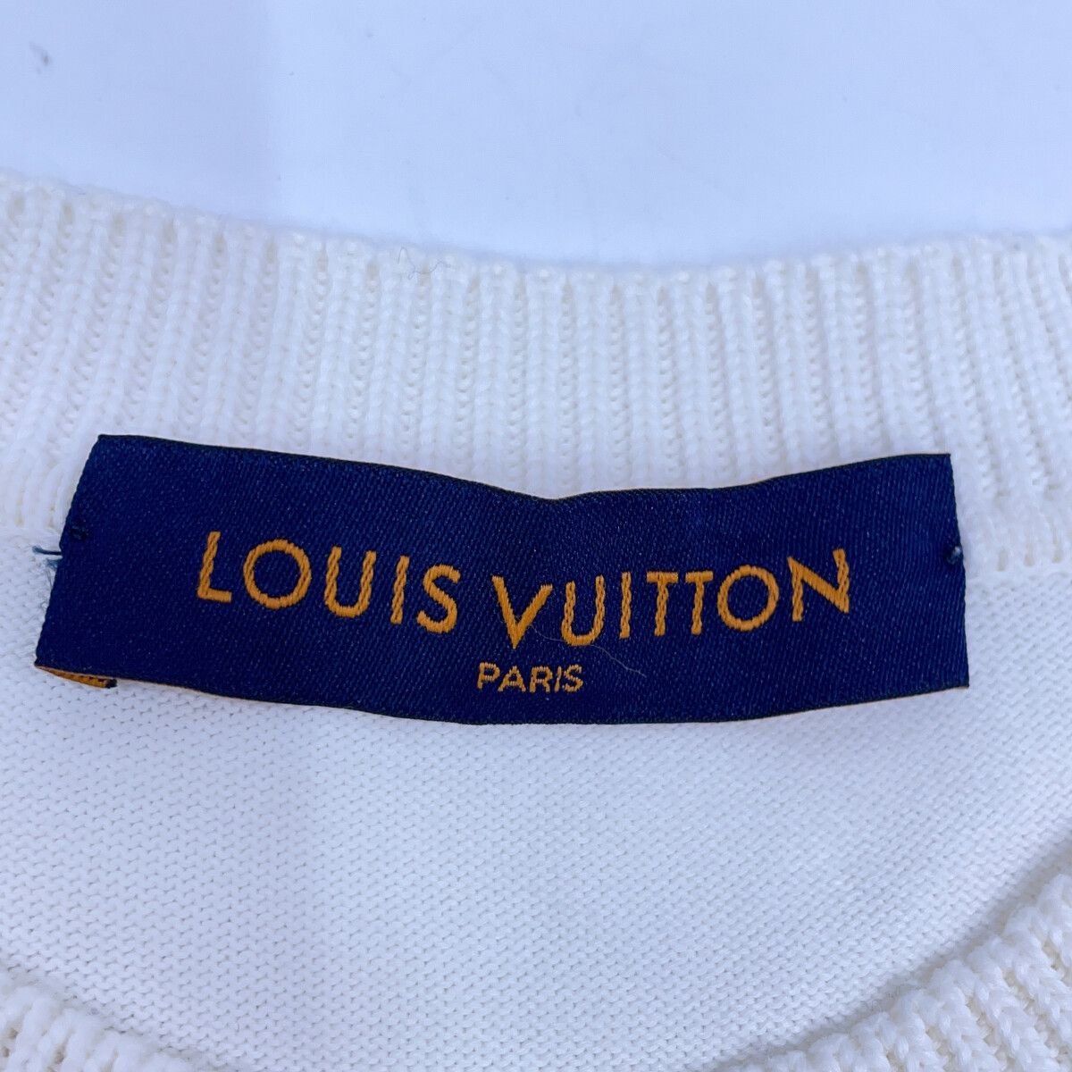 Louis Vuitton White Hook Detail Signature Short Sleeve Knit Unknown Sweater — view 3