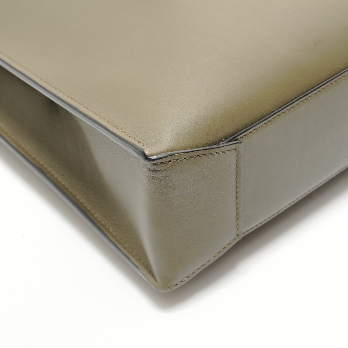 Loewe Tote Buckle Horizontal Leather Khaki — view 5