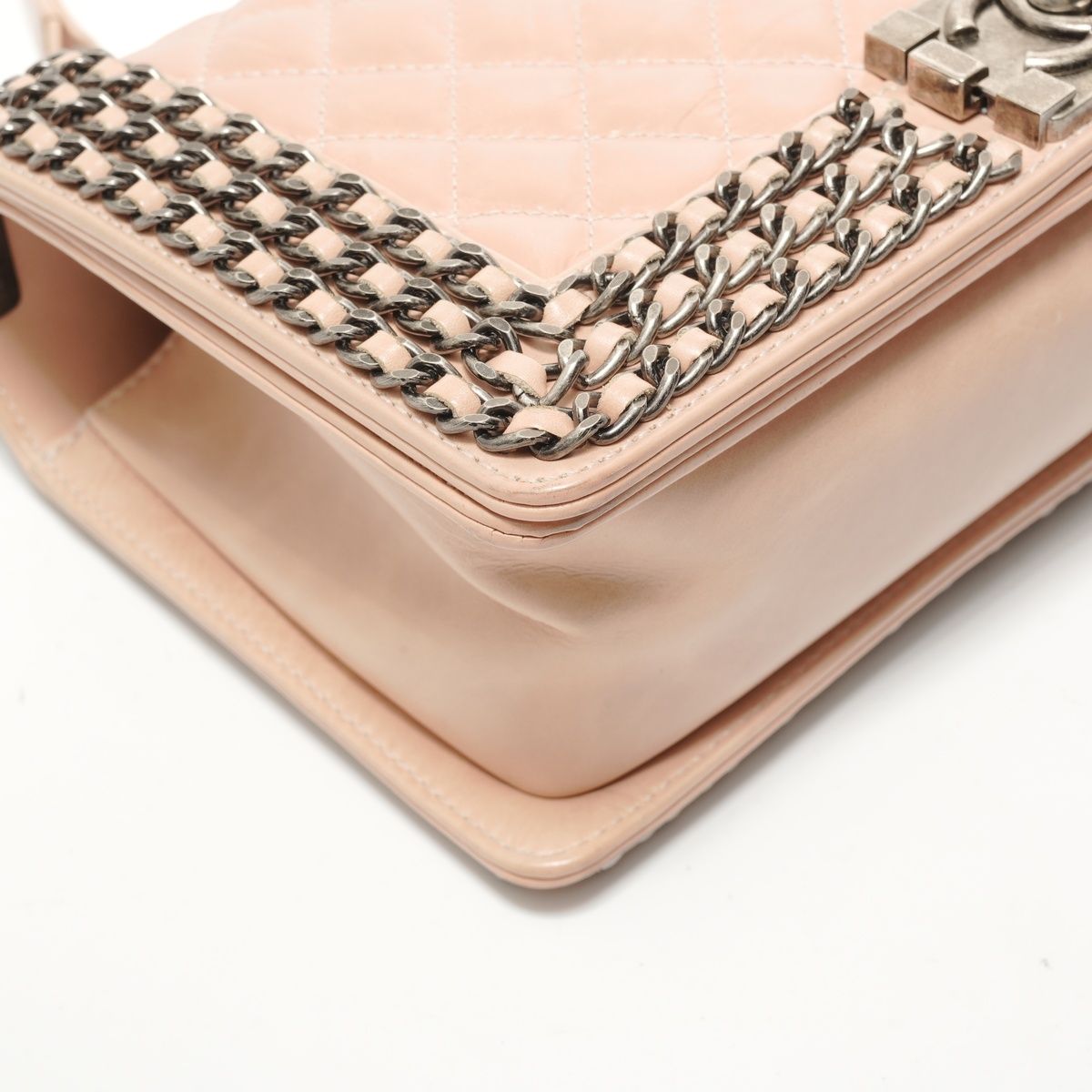 Chanel Shoulder Bag 25 Calfskin — view 5