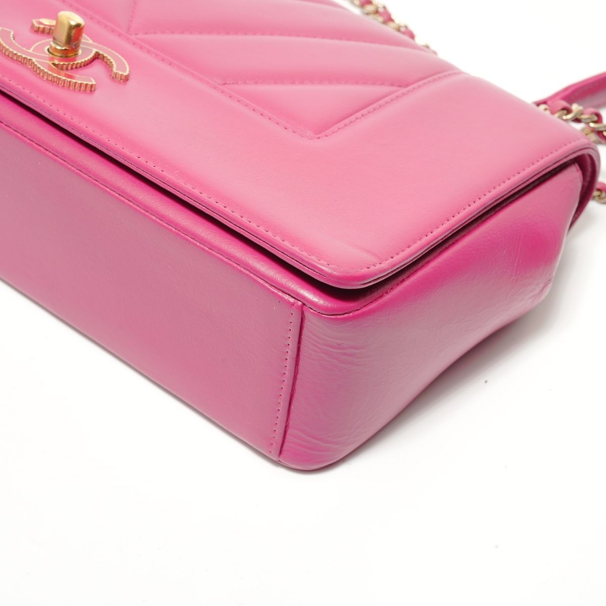 Chanel Shoulder Bag Stitch Mademoiselle Chain Lamb — view 6