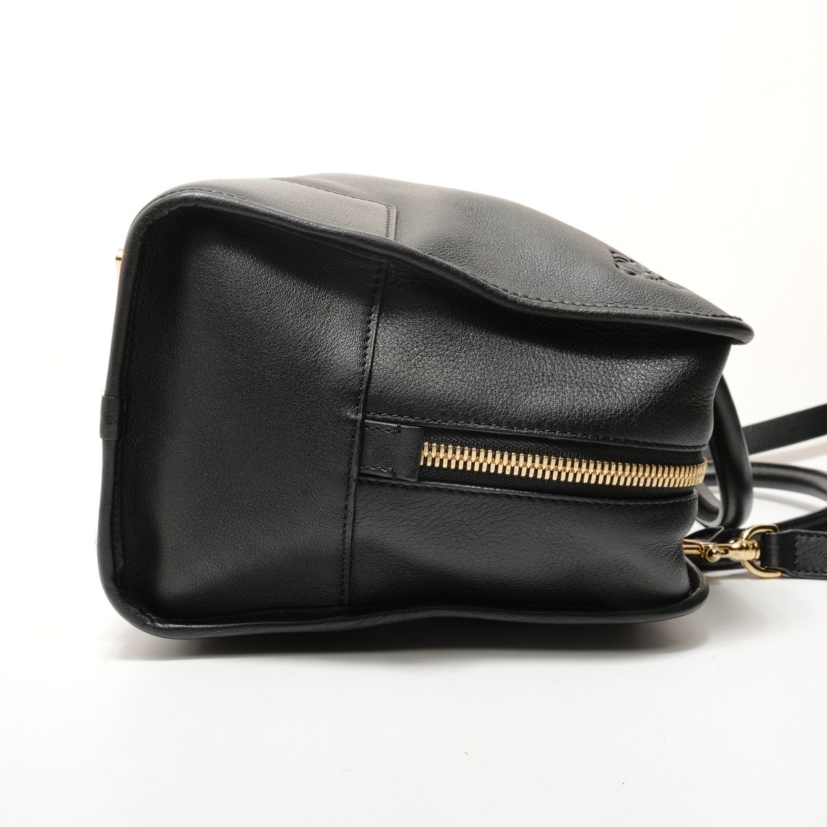 Loewe Handbag Amazona 36 2-Way Leather — view 4