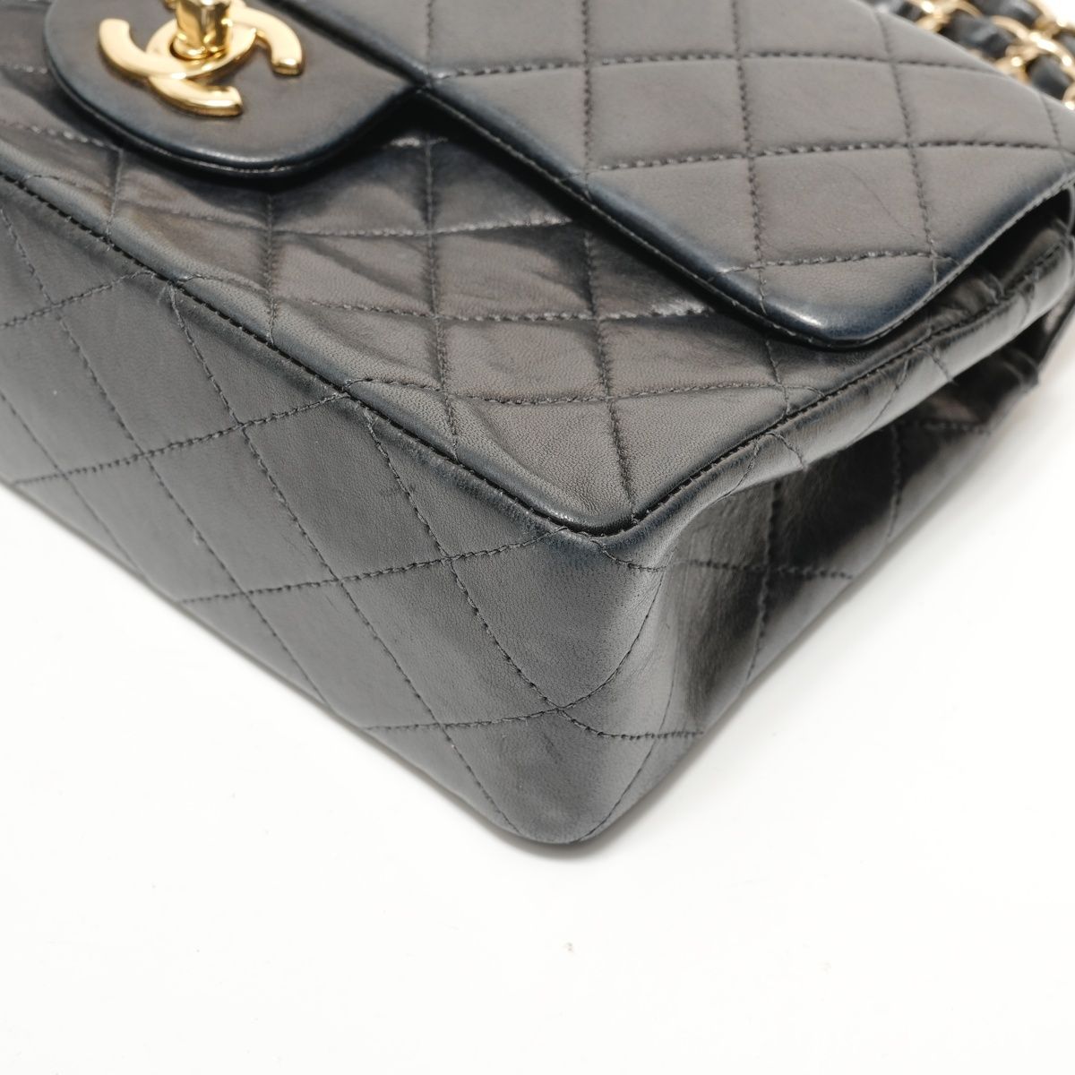 Chanel Shoulder Bag Quilted Double Flap Chain 23 Lamb — view 6