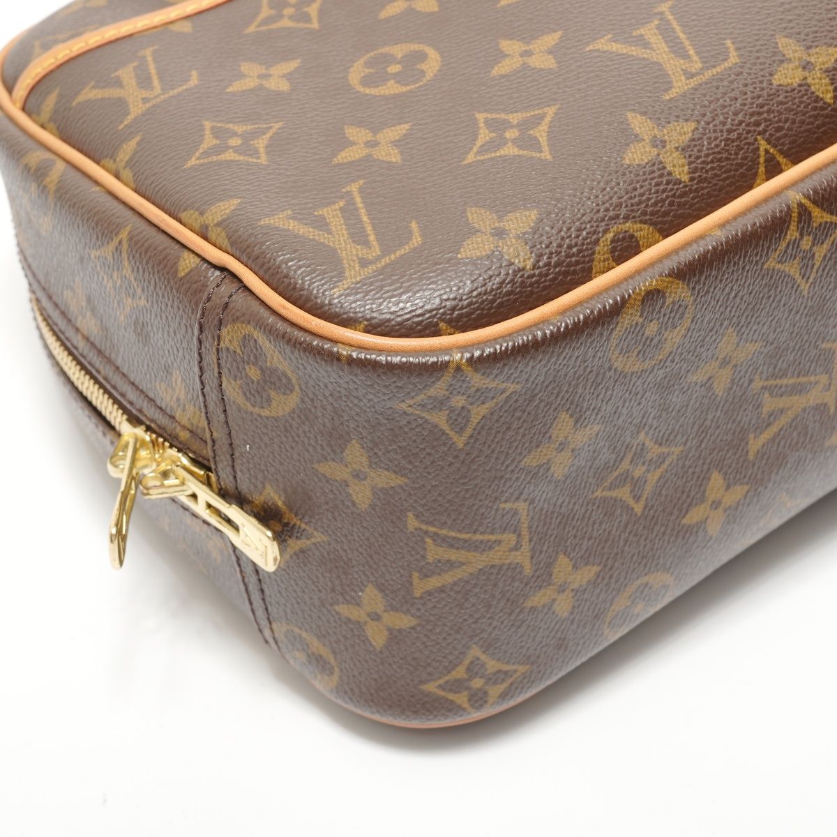 Louis Vuitton Handbag Trou Ville Monogram — view 5