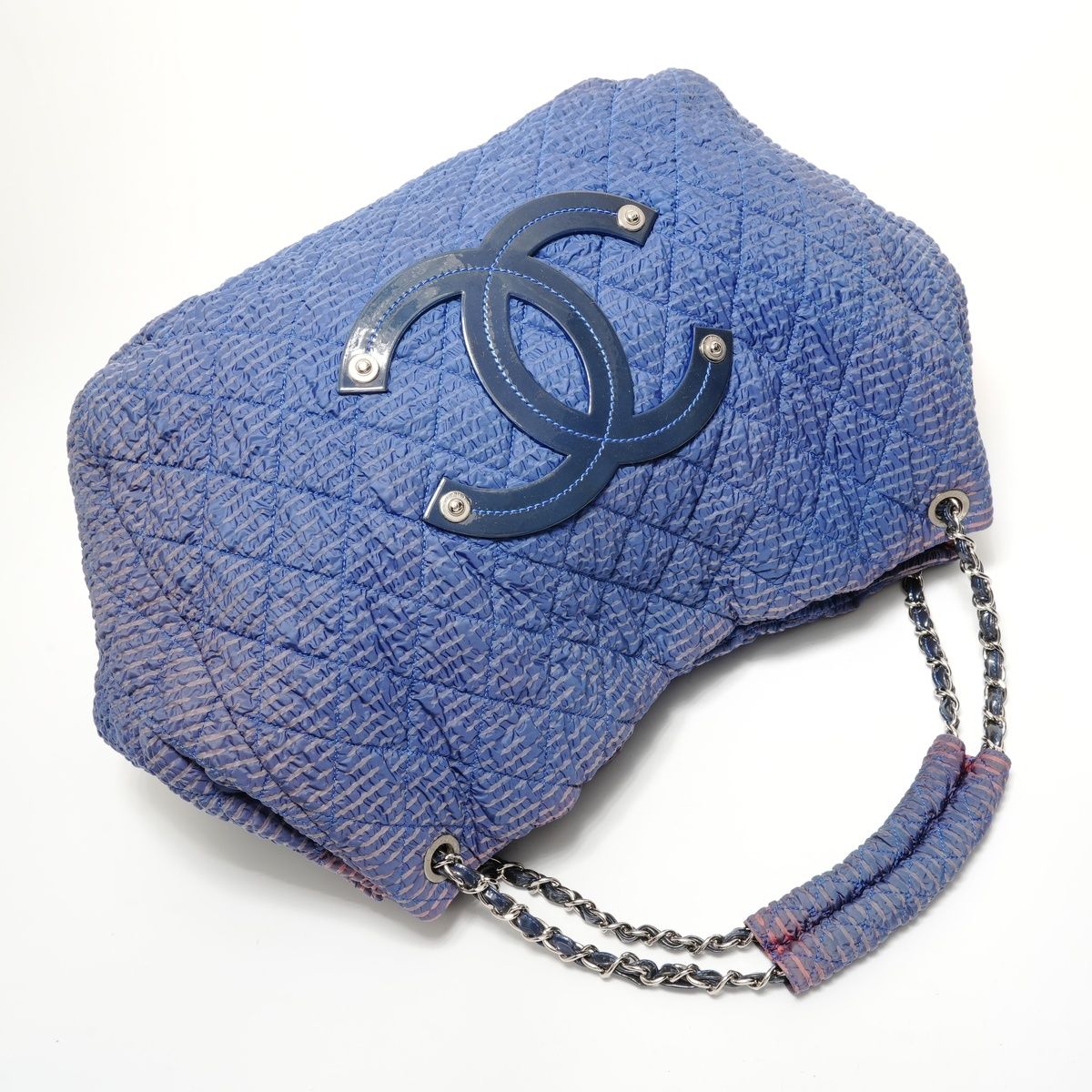 Chanel Shoulder Bag Jumbo CC Logo Quilted Chain — view 8