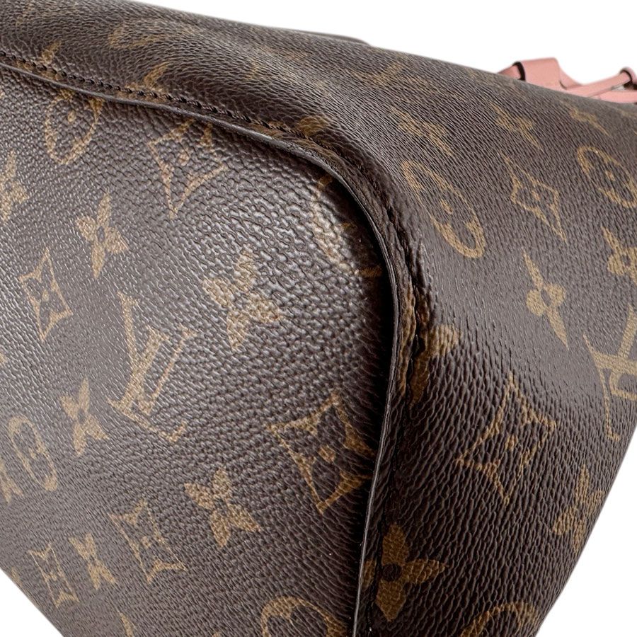Louis Vuitton Shoulder Bag Monogram Neo Noe MM — view 9
