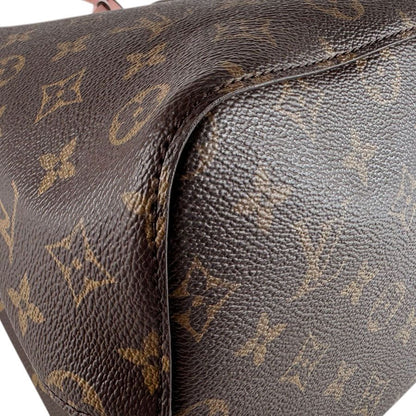 Louis Vuitton Shoulder Bag Monogram Neo Noe MM — view 8