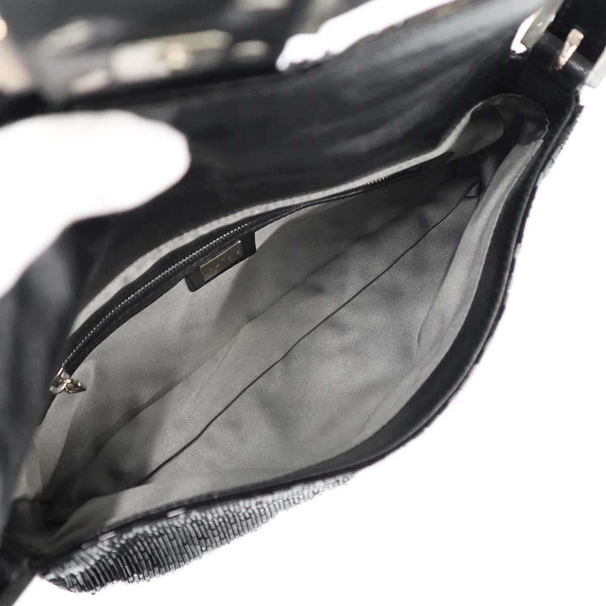 Fendi Beaded Mamma Baguette Bag Black — view 6