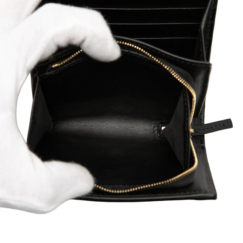 Gucci GG Matelasse Logo Bifold Wallet Black Leather 1 — view 4