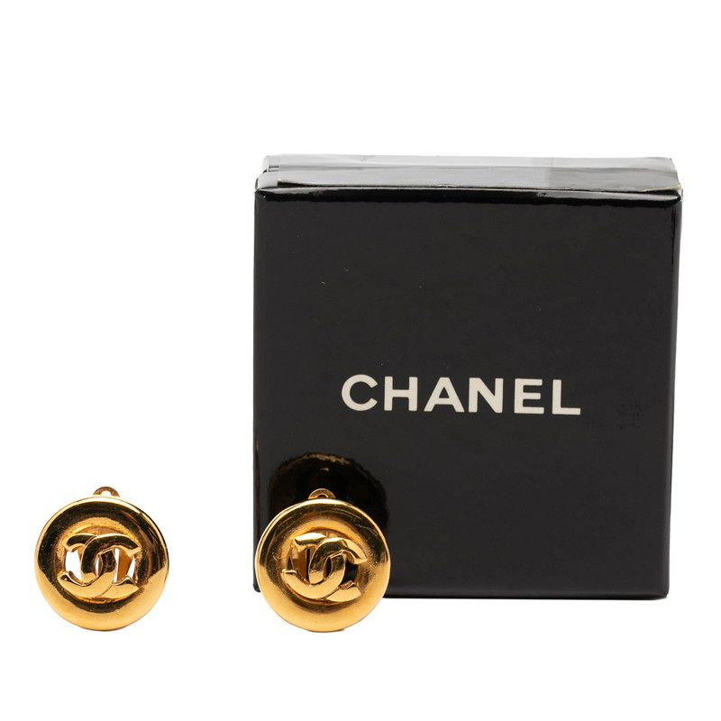 Chanel Vintage CC Logo Earrings Gold Plated 1 — view 4