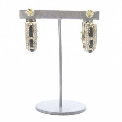 Chanel CC Logo Hoop Earrings Gold Color Black — view 3