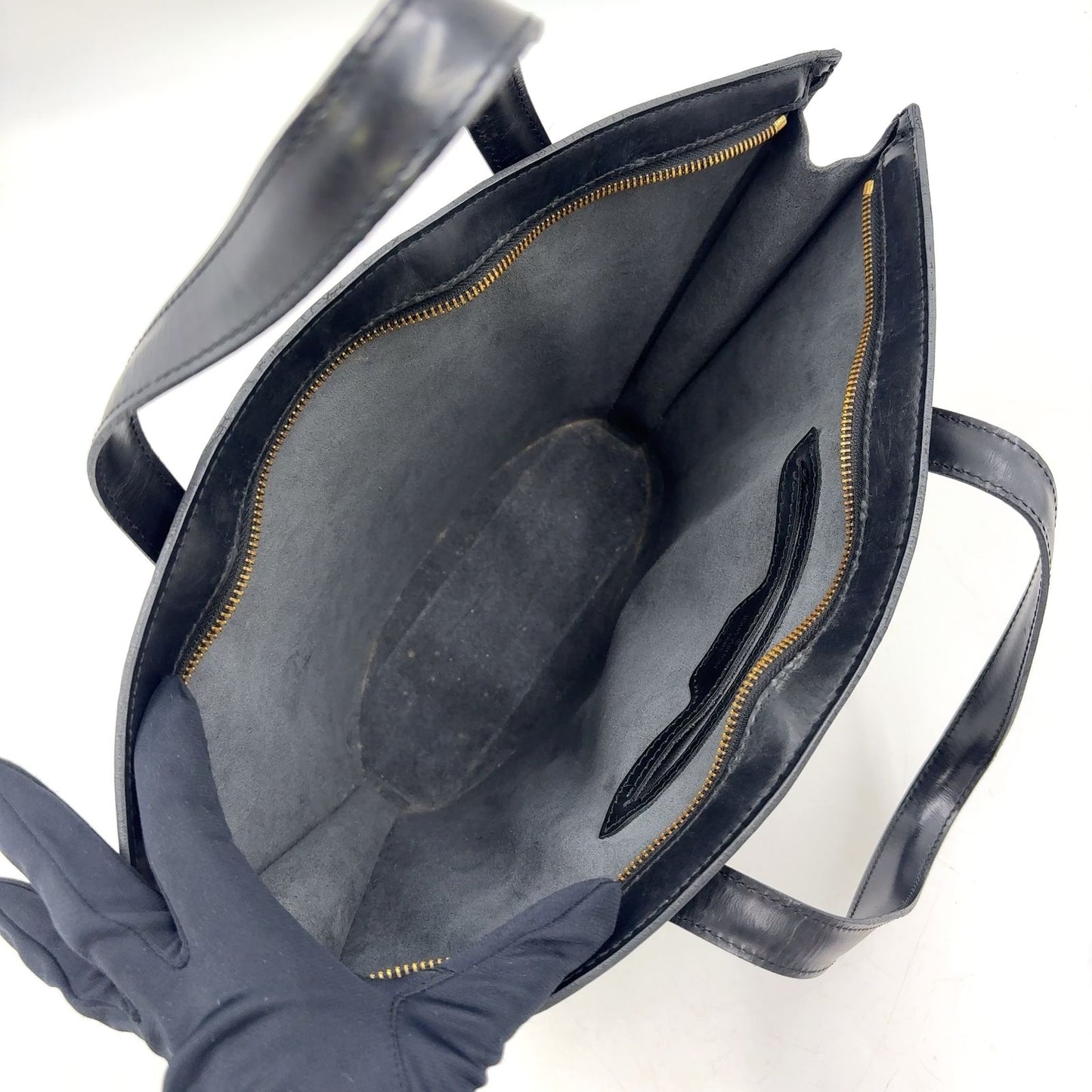 Louis Vuitton Saint Jacques Epi Noir Leather Black Handbag Gold — view 3