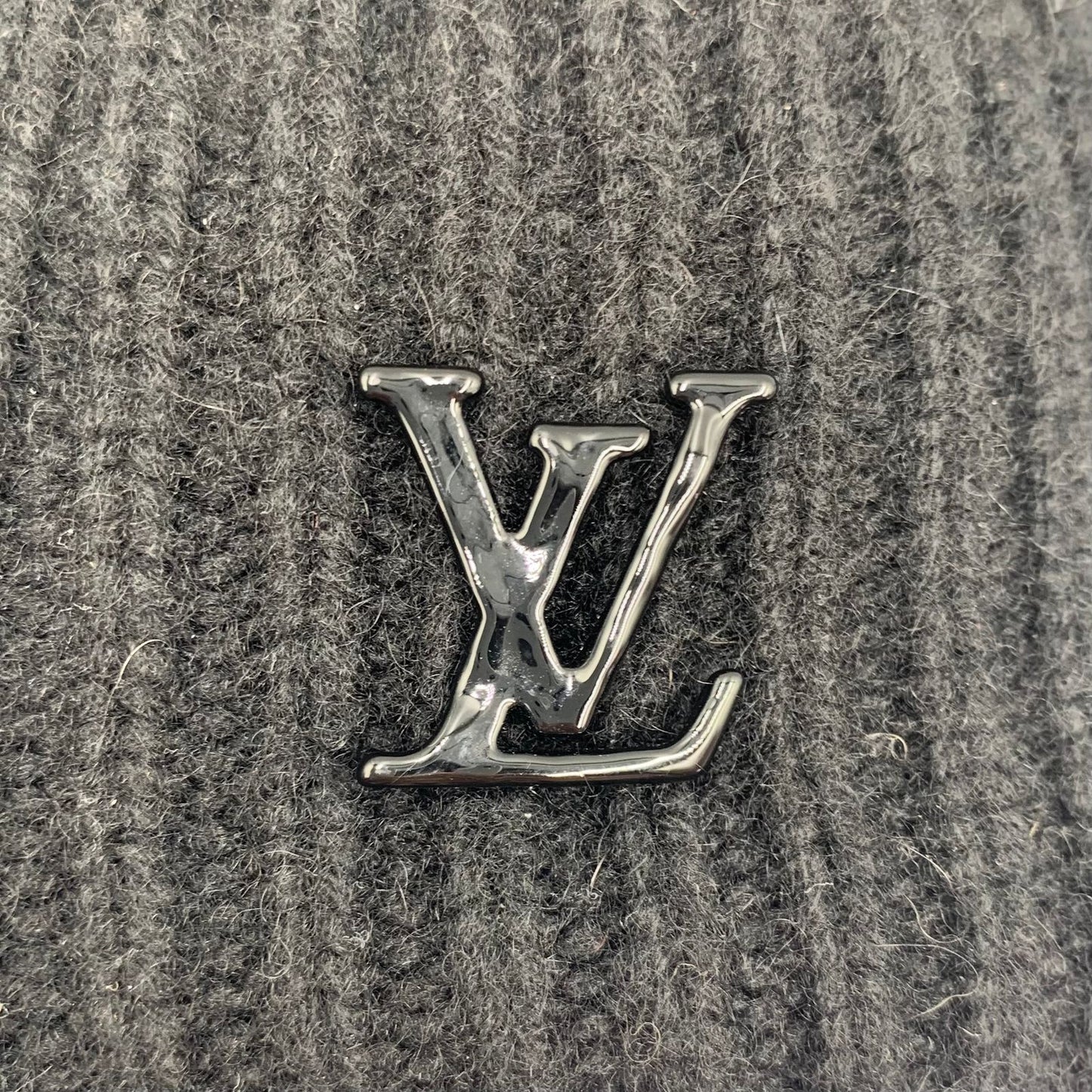 Louis Vuitton LV Ahead Cashmere Black Beanie Hat — view 5