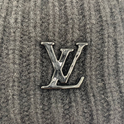 Louis Vuitton LV Ahead Cashmere Black Beanie Hat — view 5