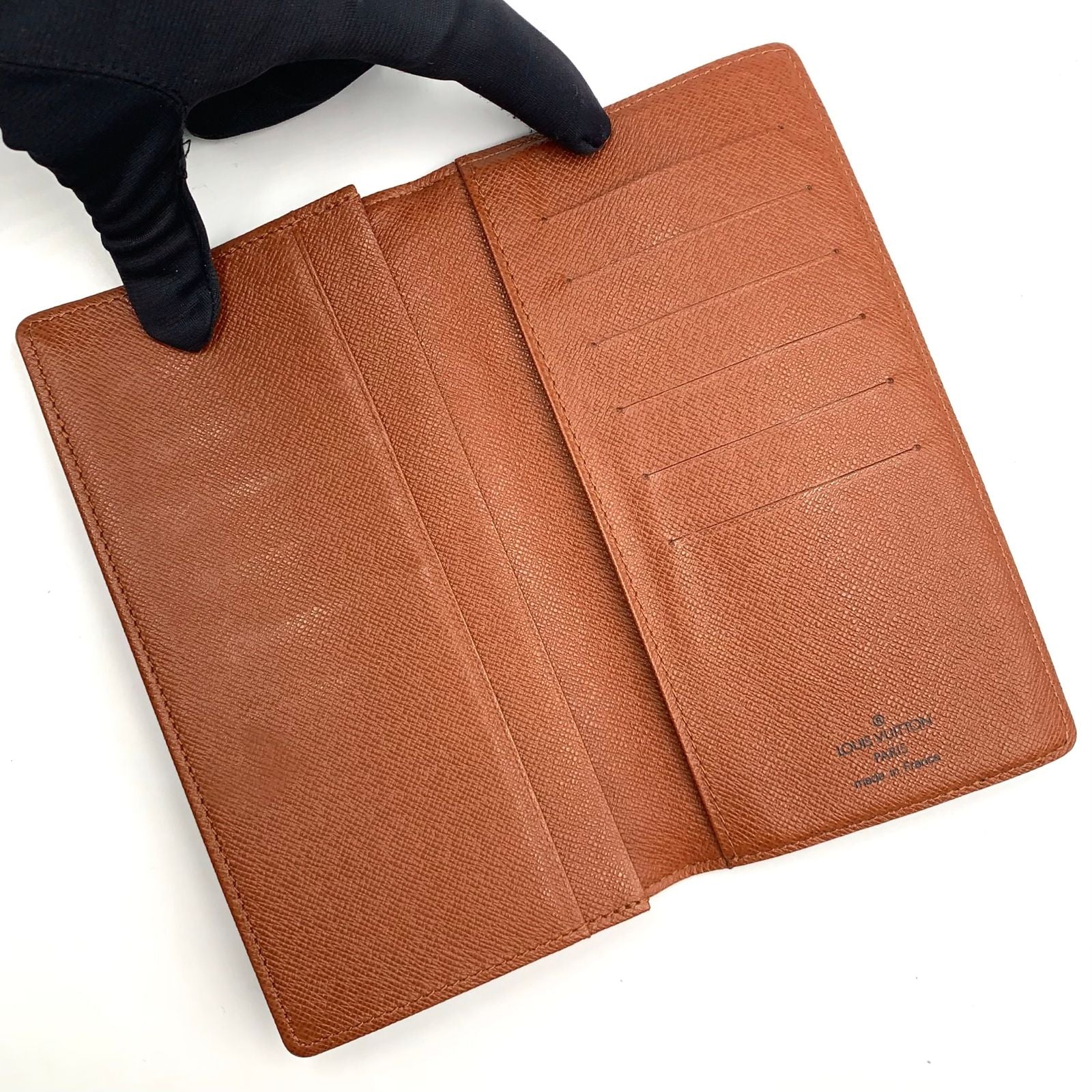 Louis Vuitton Card Holder Cles Monogram Brown Bifold Wallet — view 3