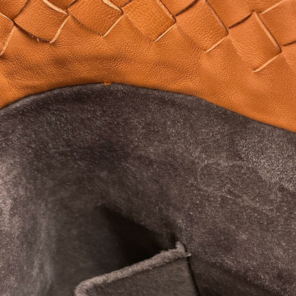 Bottega Veneta Intrecciato Shoulder Bag Leather Orange — view 7