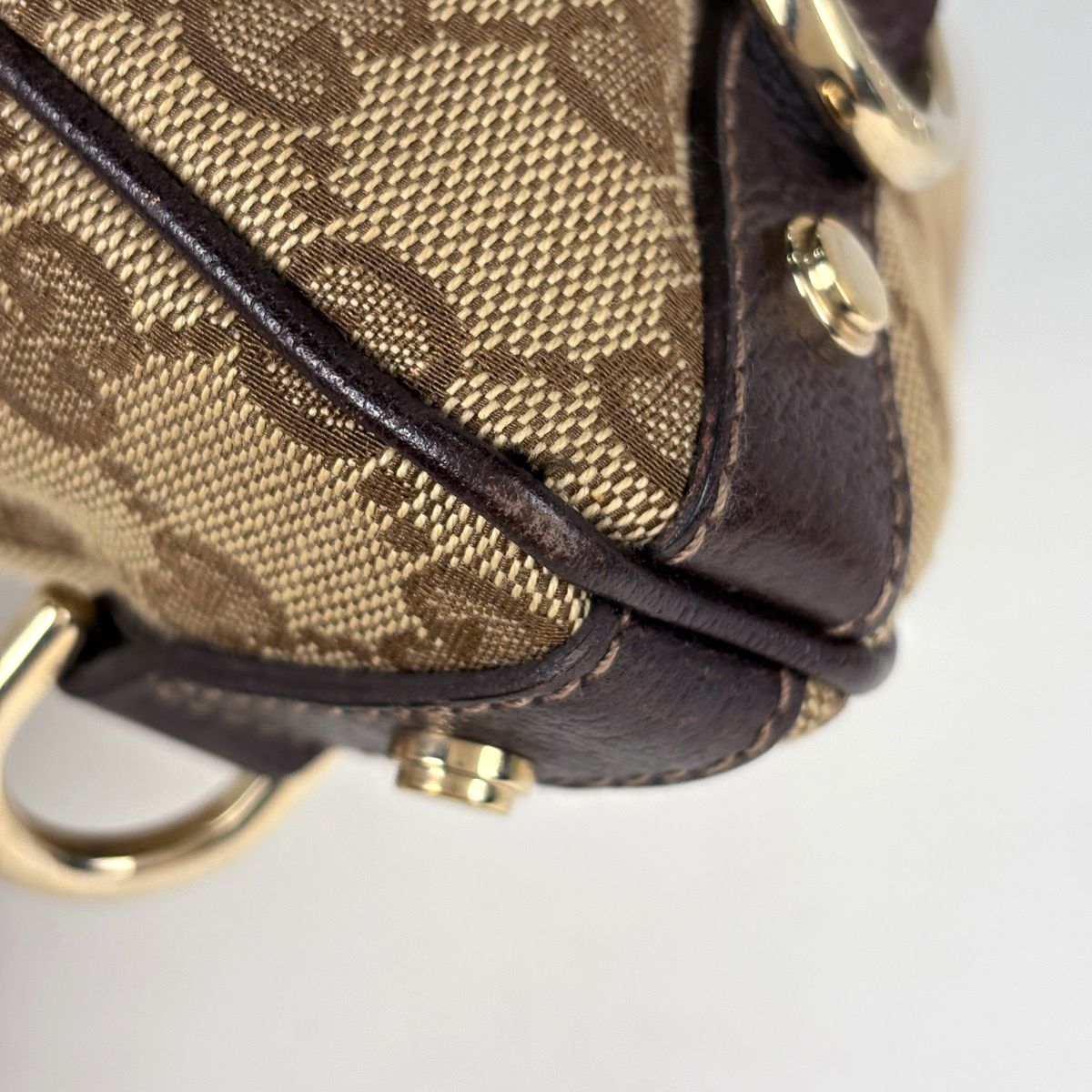Gucci GG Pattern Shoulder Bag Canvas Brown — view 3