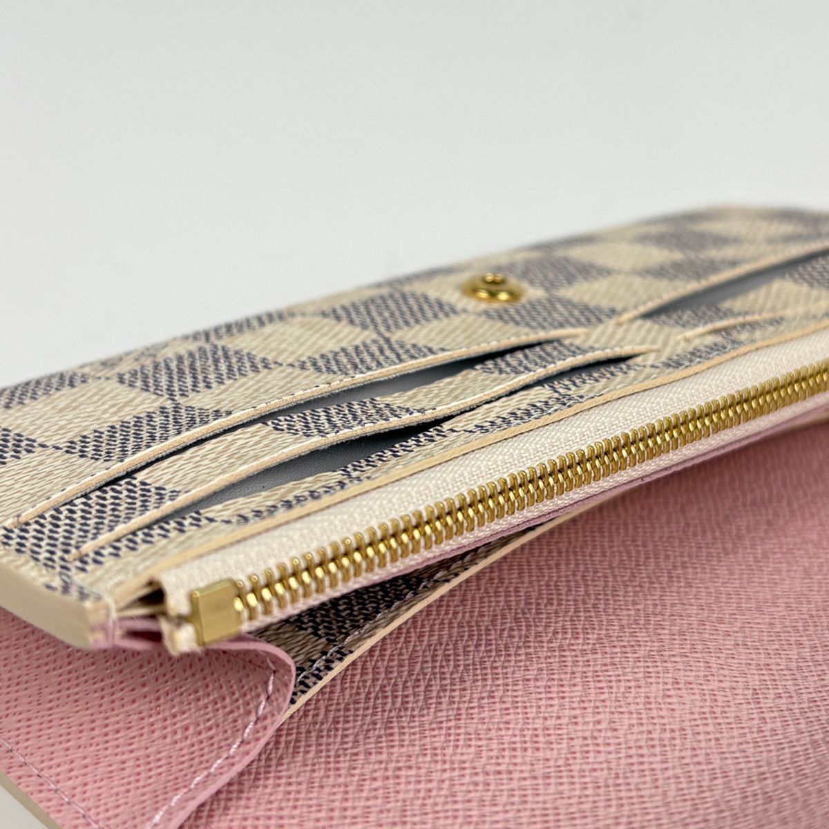 Louis Vuitton Portefeuille Emily Wallet Damier Azur White Rose Ballerine — view 5