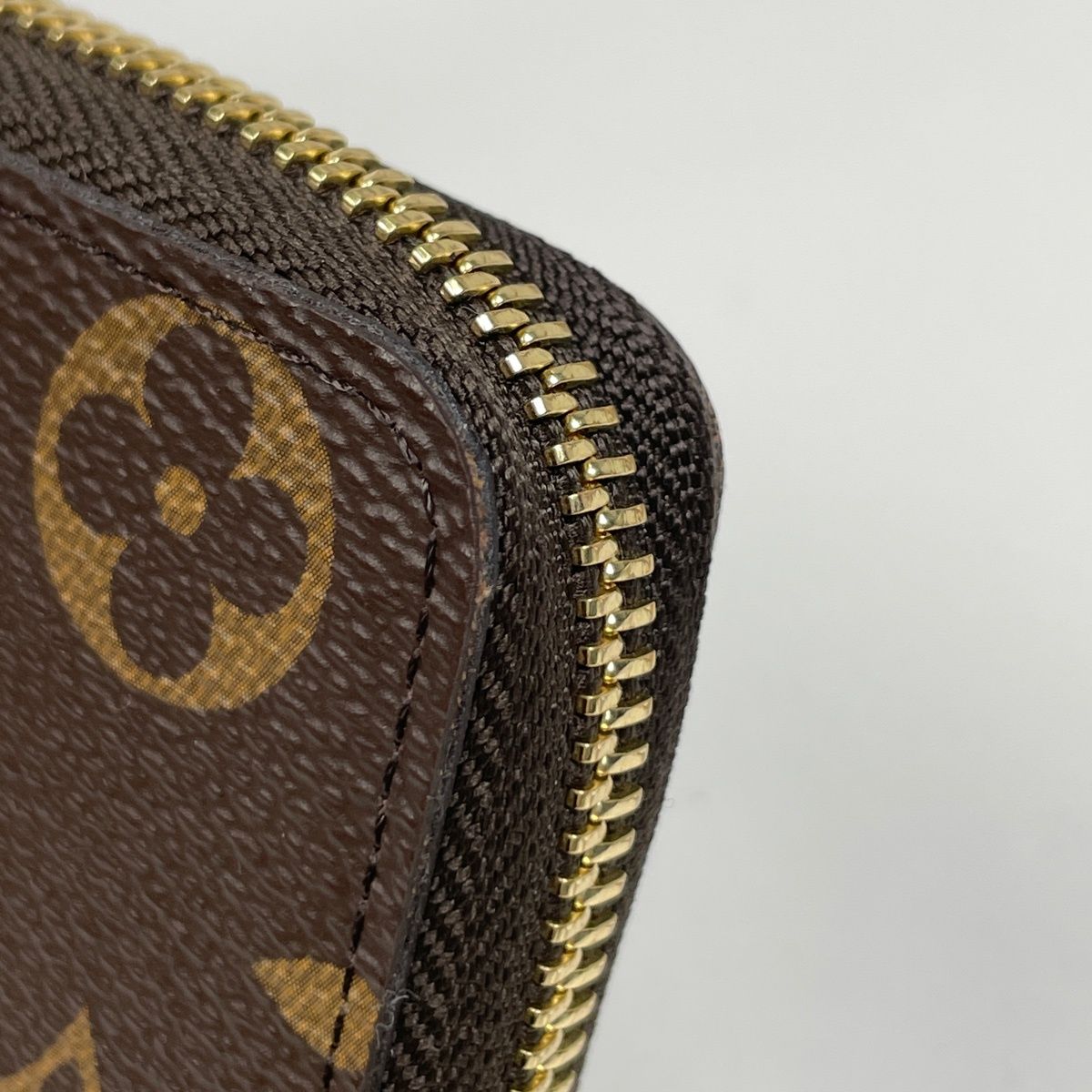 Louis Vuitton Portefeuille Clemence Zip Around Wallet Monogram Brown Rose — view 4