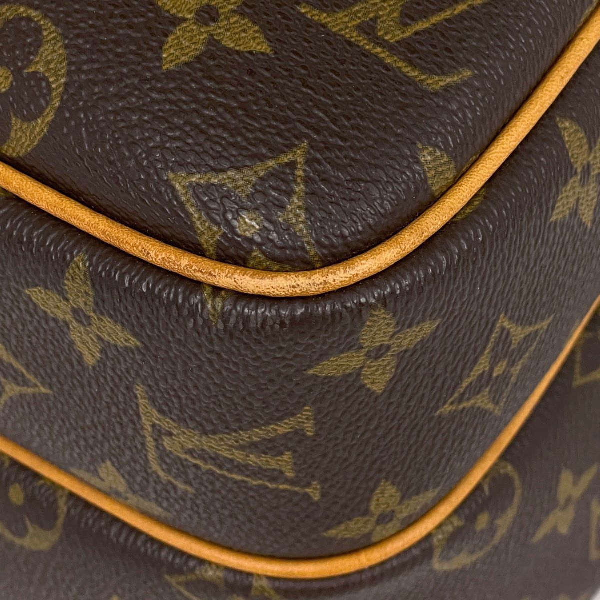 Louis Vuitton Reporter GM Crossbody Shoulder Bag Monogram Brown — view 3