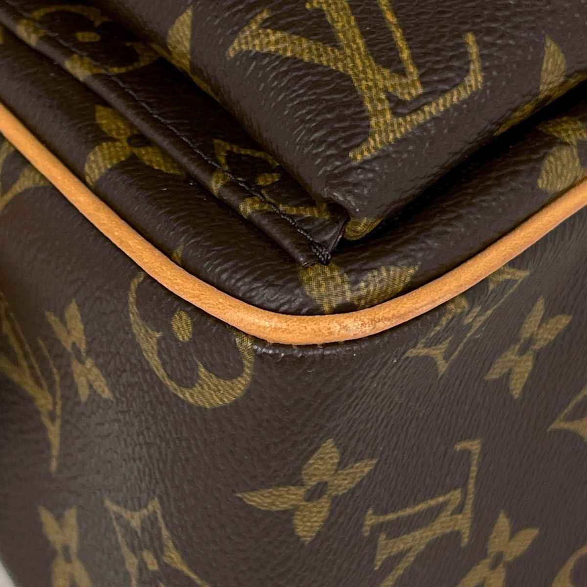 Louis Vuitton Viva-Cite MM Shoulder Bag Monogram Brown — view 3