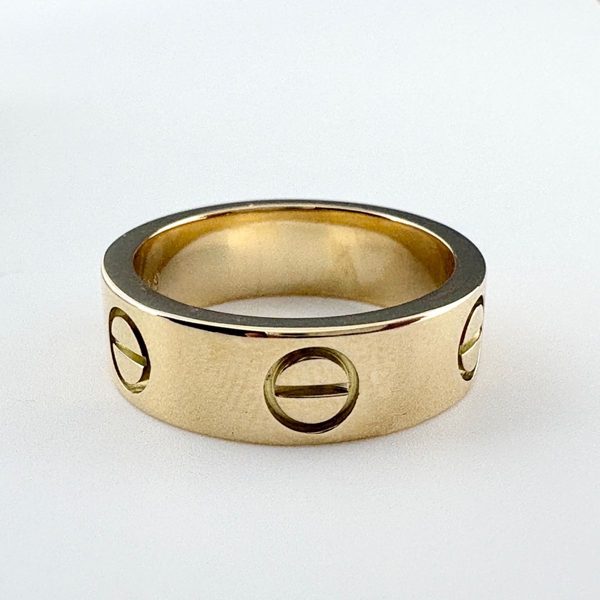 Cartier Love Ring YG Yellow Gold — view 3