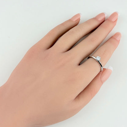 Tiffany & Co Solitaire Ring Platinum Diamond — view 6