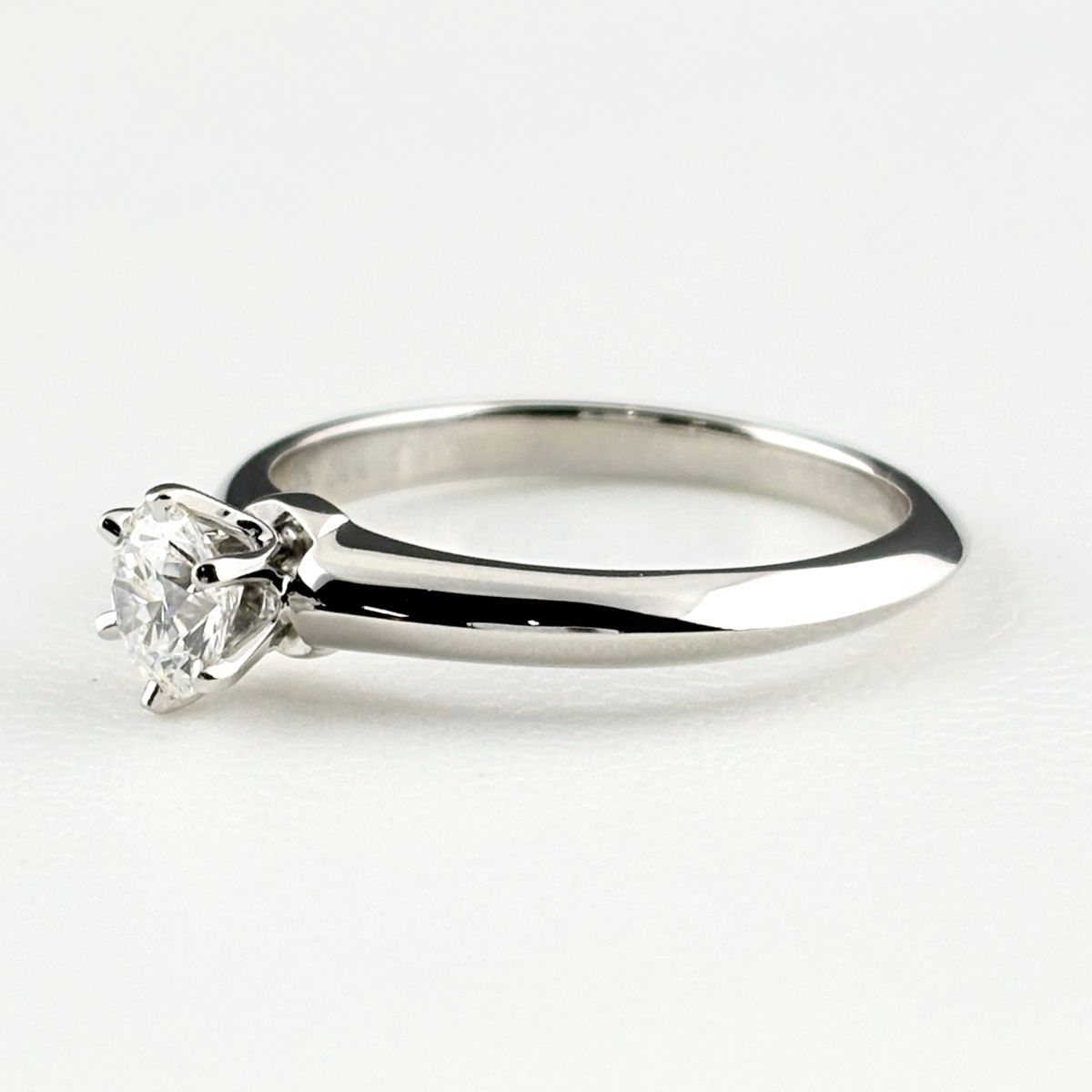 Tiffany & Co Diamond Ring Platinum Solitaire — view 3