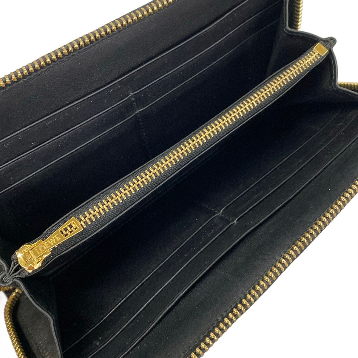 Loewe Wallet Black Zip Around Embossed Leather — view 3
