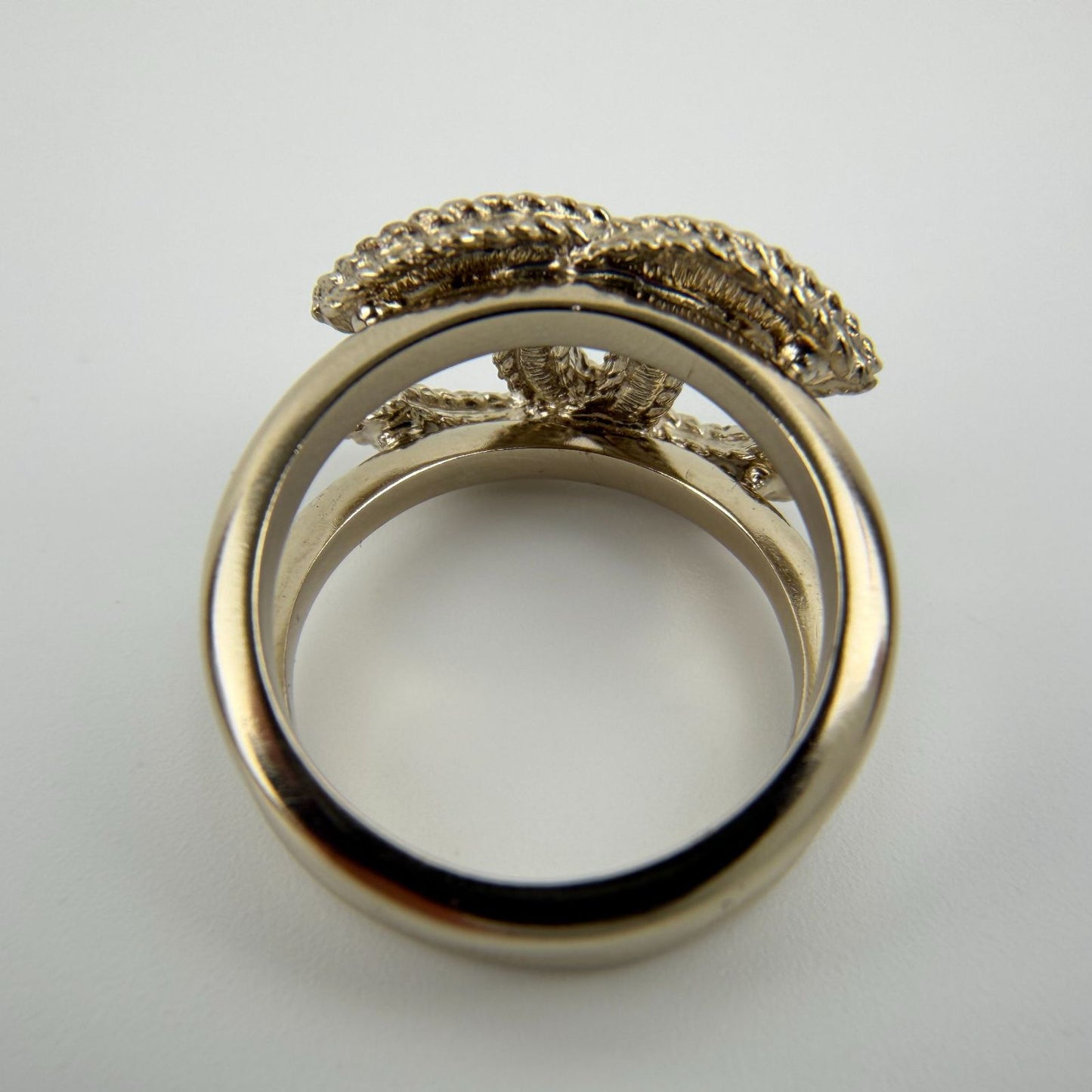 Chanel CC Logo Ring Gold Vintage — view 5
