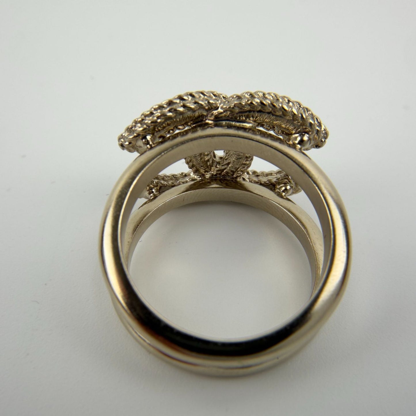 Chanel CC Logo Ring Gold Vintage — view 4