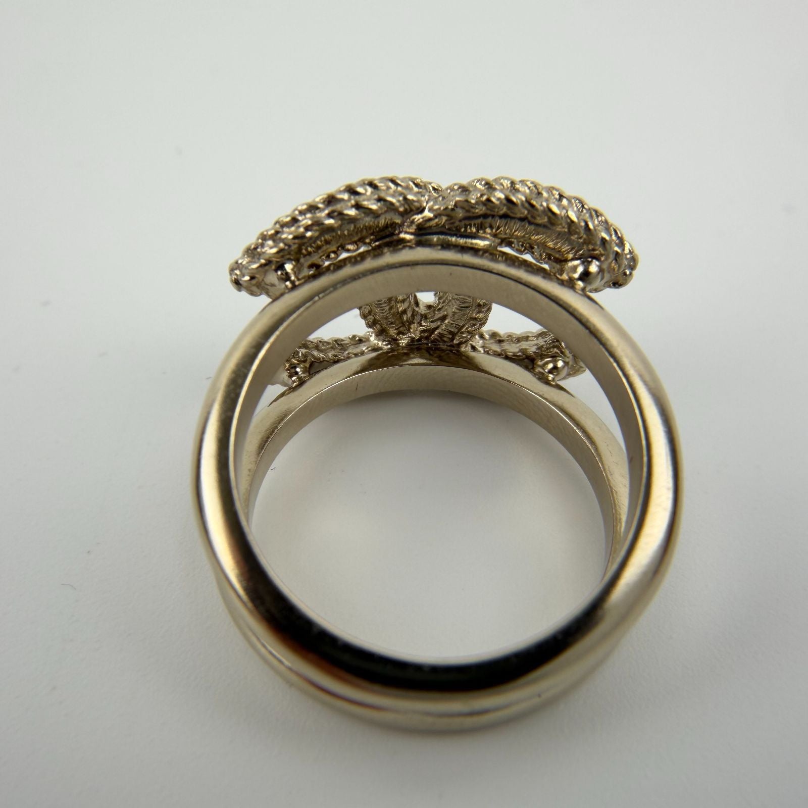 Chanel CC Logo Ring Gold Vintage — view 4