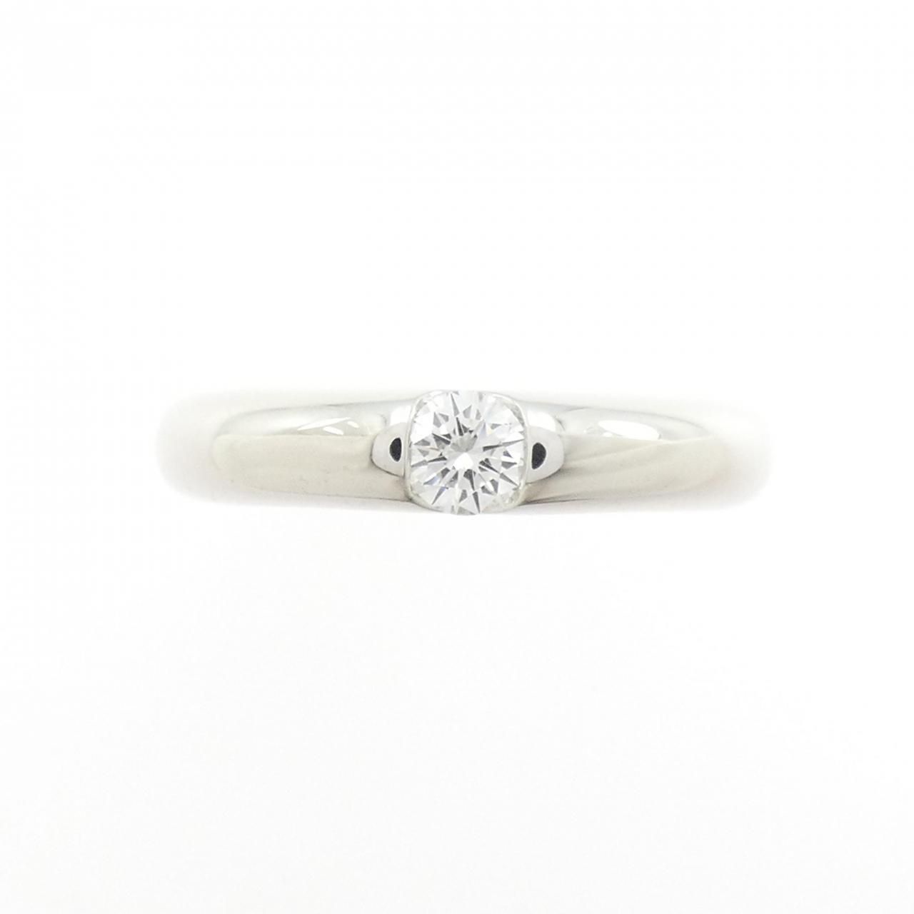 Cartier Ellipse Ring White Gold — view 2