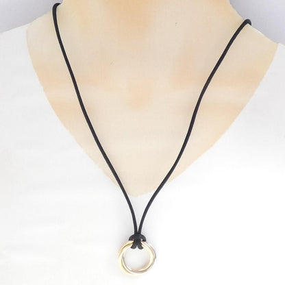 Cartier Trinity Necklace Gold — view 7