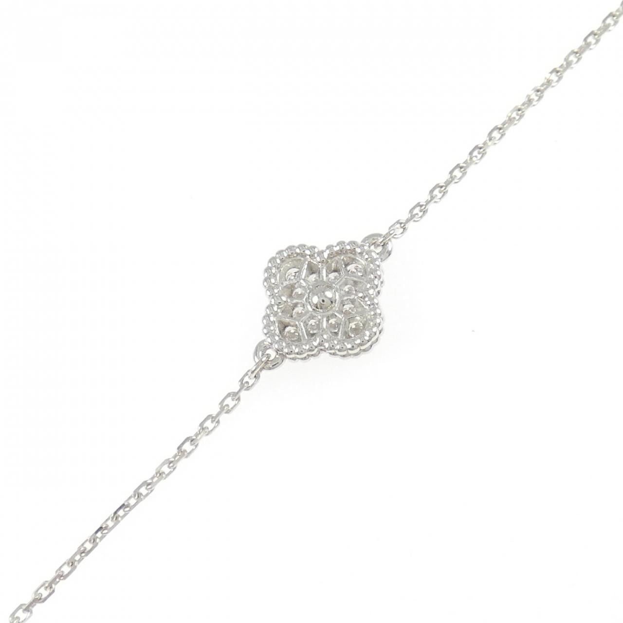 Van Cleef & Arpels Sweet Alhambra Bracelet — view 2
