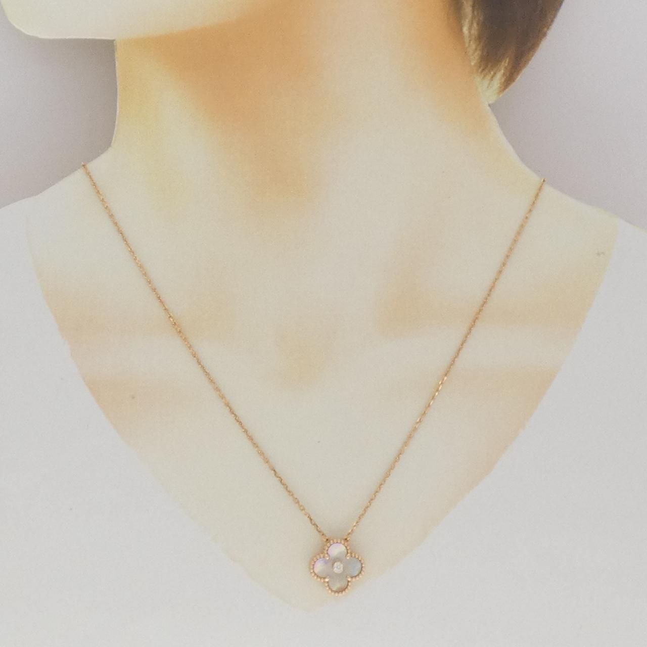 Van Cleef & Arpels Vintage Alhambra Necklace — view 6